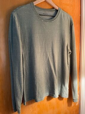 Men’s long- sleeved cotton  J Crew T-shirt size Medium